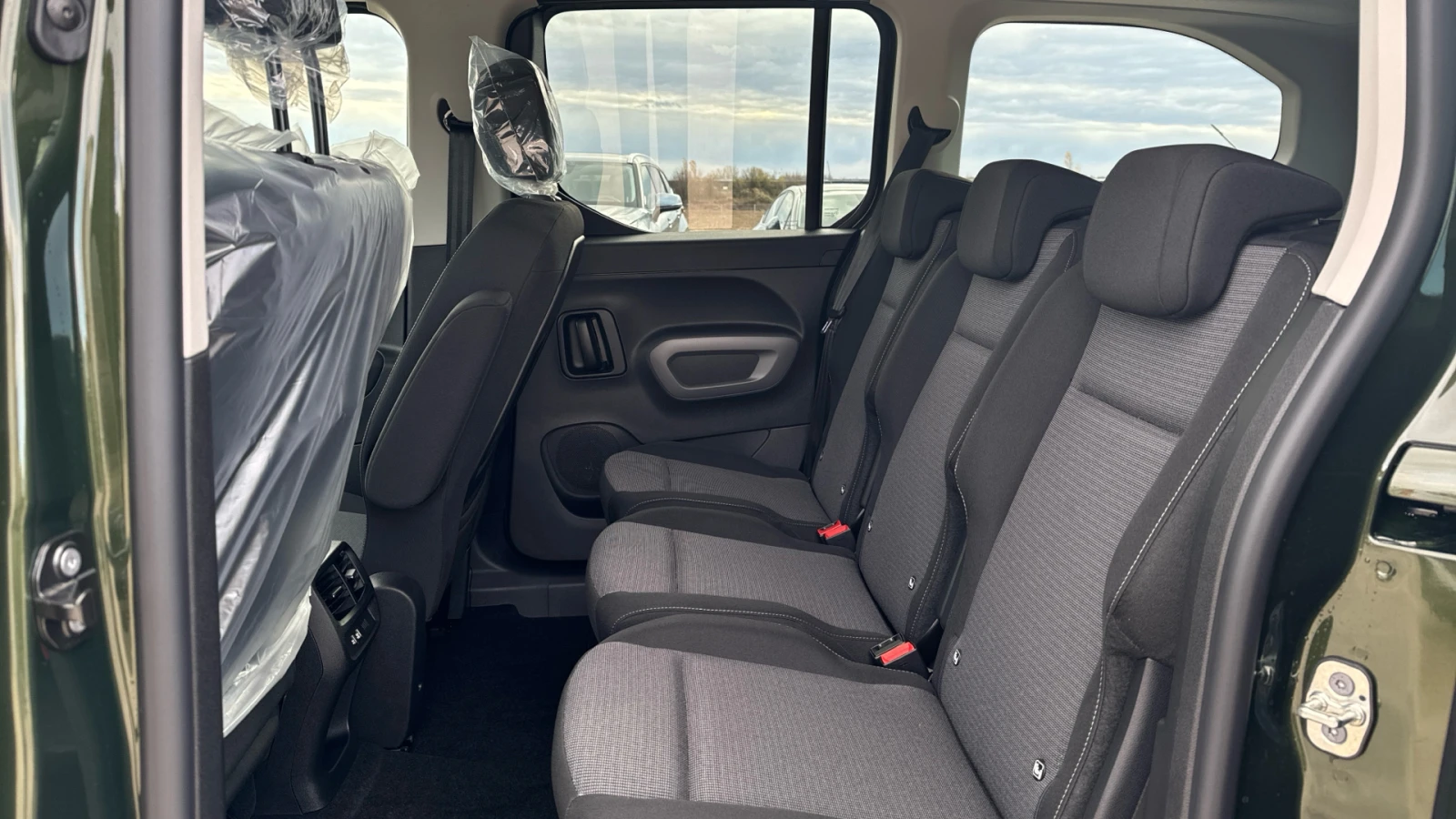 Toyota Proace City Verso LUXURY L2 130 8AT - изображение 10