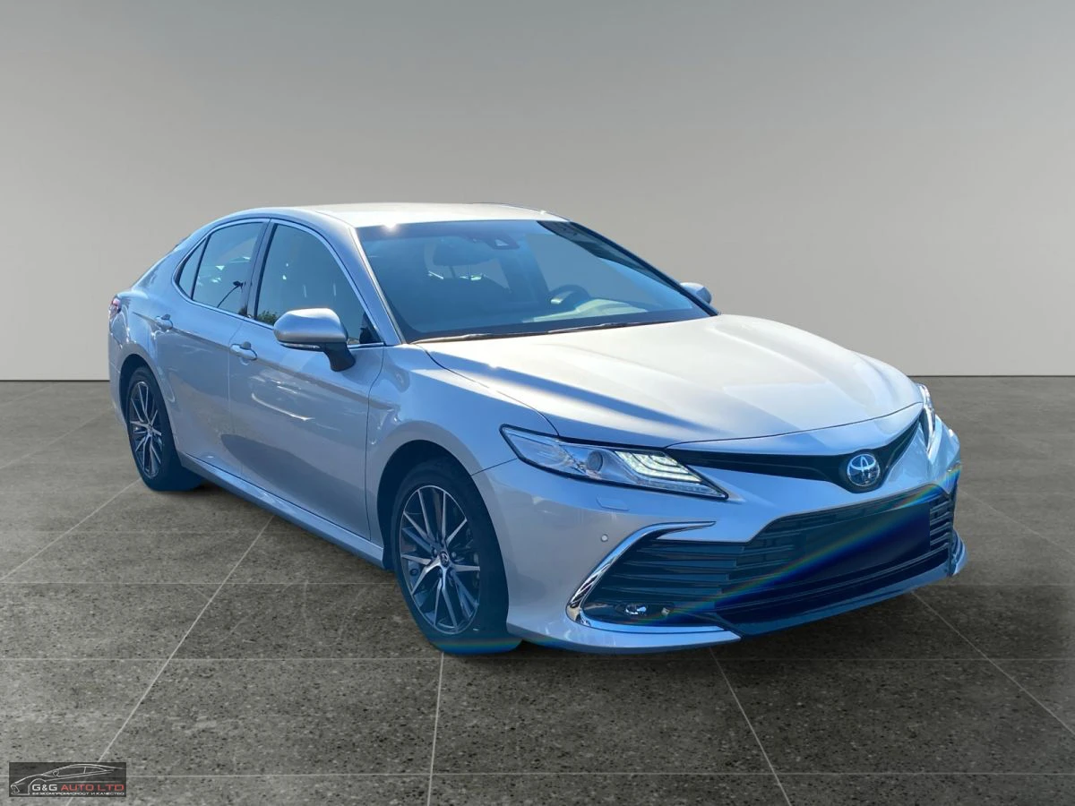 Toyota Camry 2.5 HYBRID/218HP/EXECUTIVE/NAVI/CARPLAY/484b - изображение 8