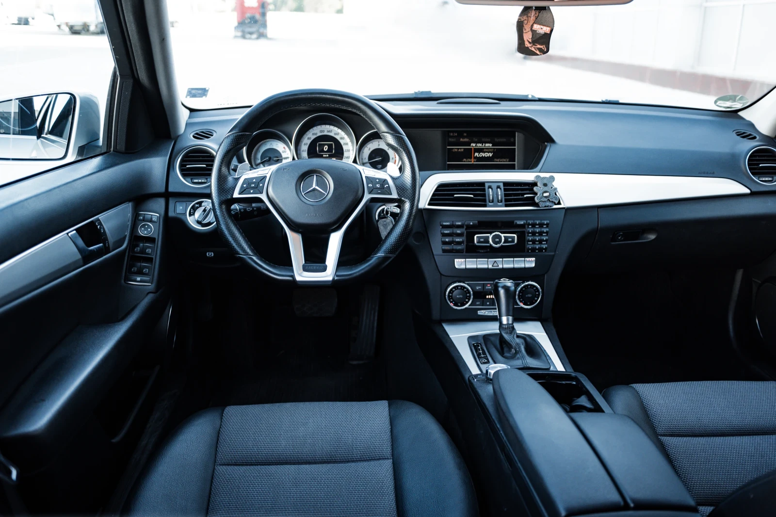 Mercedes-Benz C 350 CDI // AVANGARD /FACE / BI XCENON/ 265 кс - изображение 10