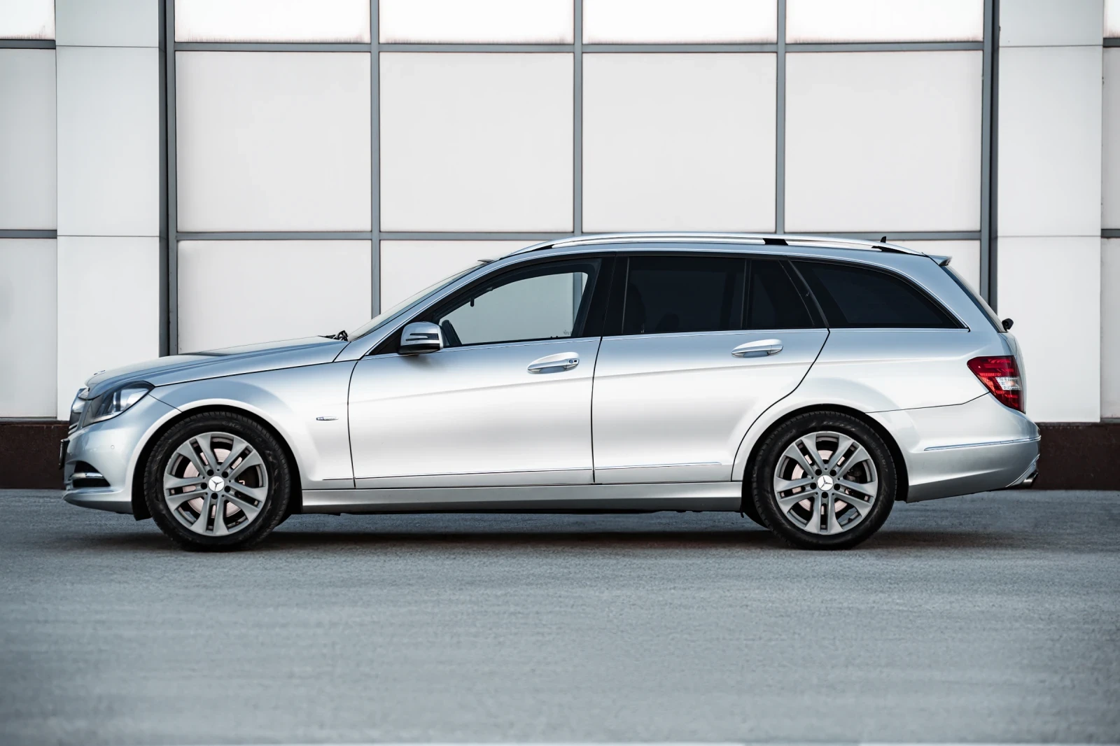 Mercedes-Benz C 350 CDI // AVANGARD /FACE / BI XCENON/ 265 кс - изображение 8