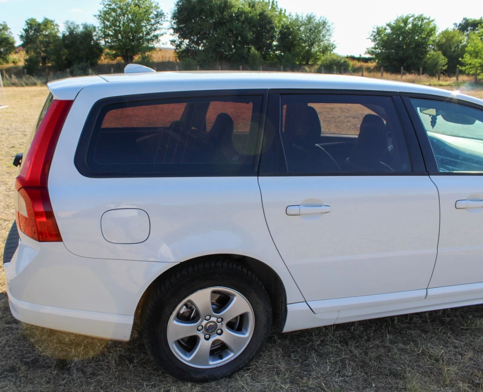 Volvo V70  - изображение 3