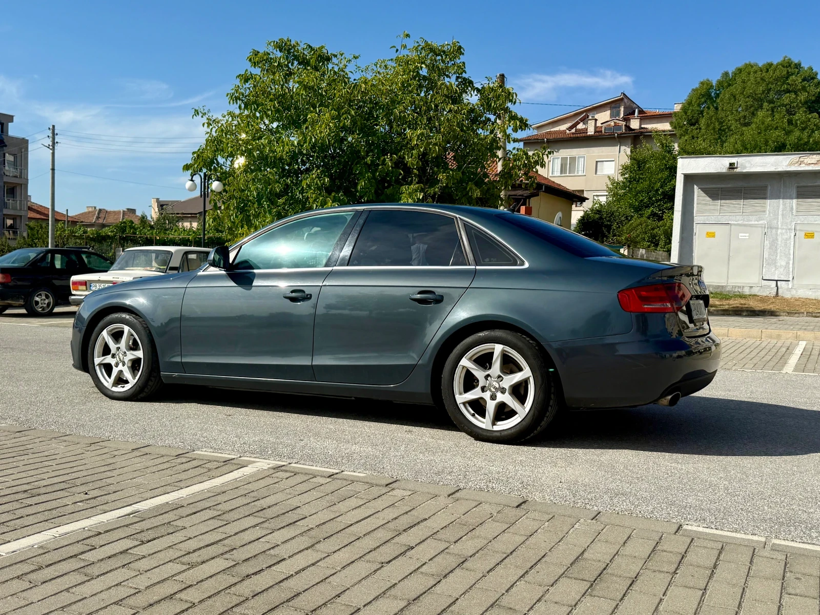 Audi A4 Quattro* Кожа* Нави* Камера* Парктроник - изображение 5