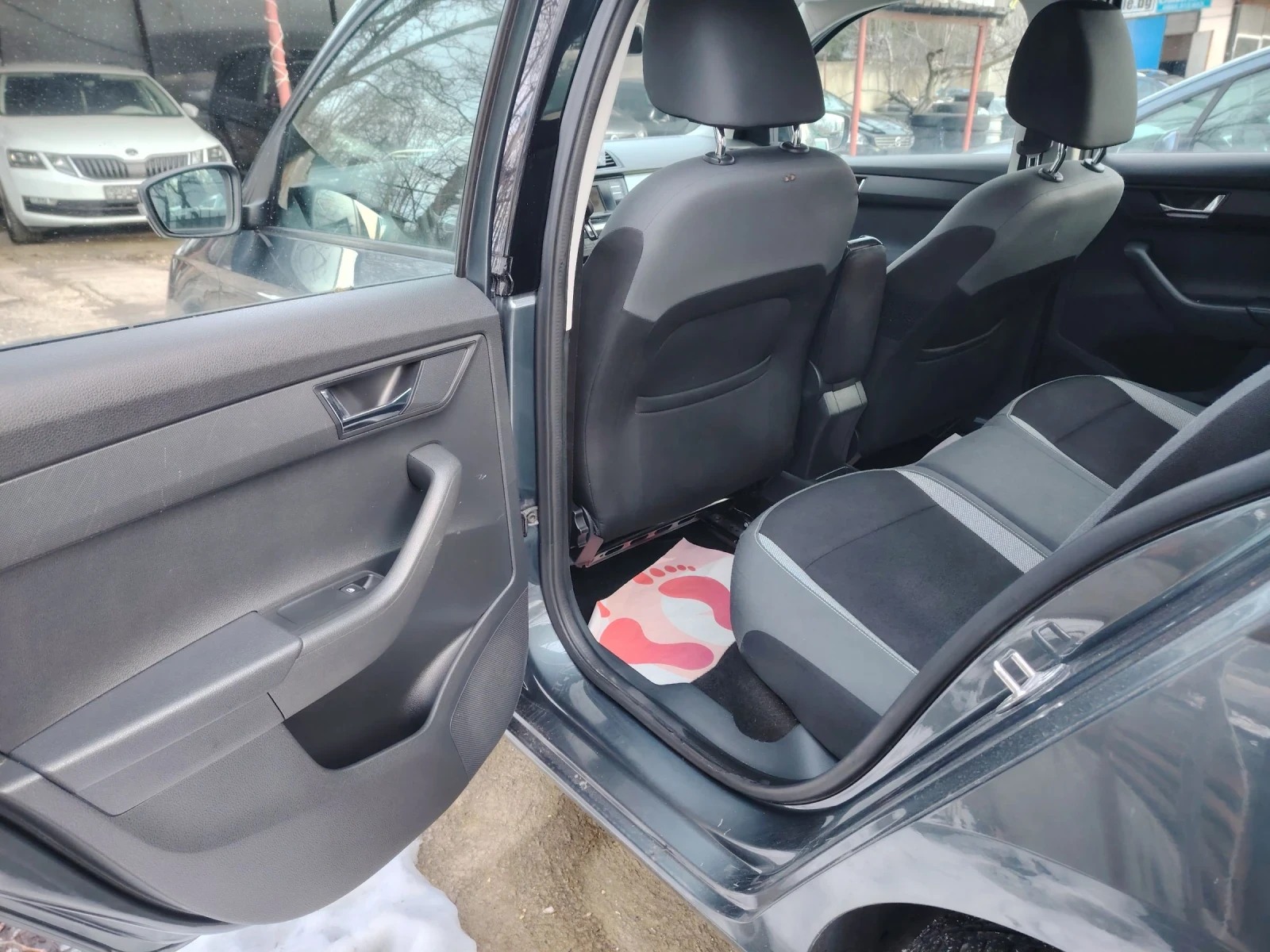 Skoda Fabia 1.4 TDI | Mobile.bg � ����������� 10