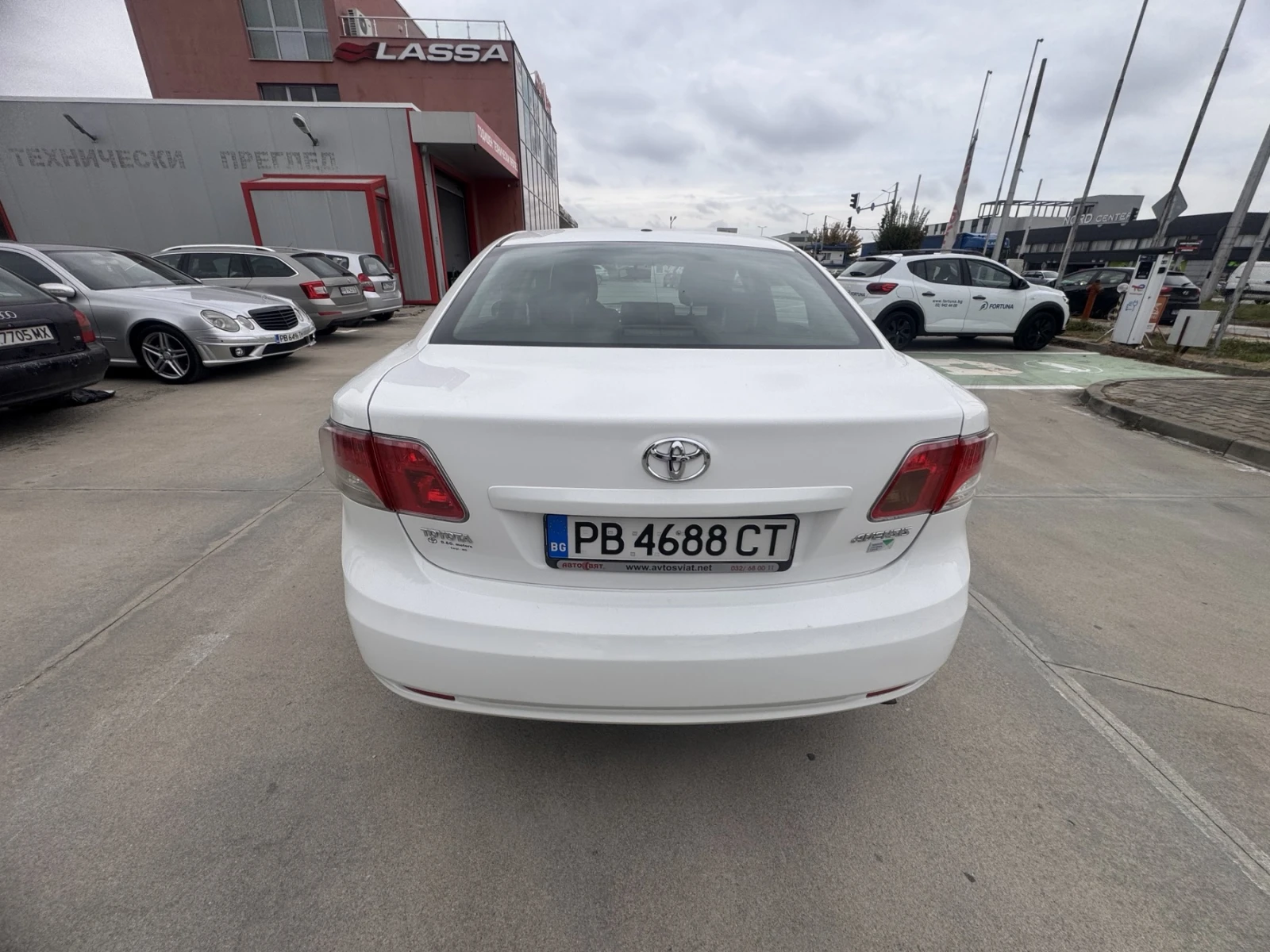 Toyota Avensis | Mobile.bg   4