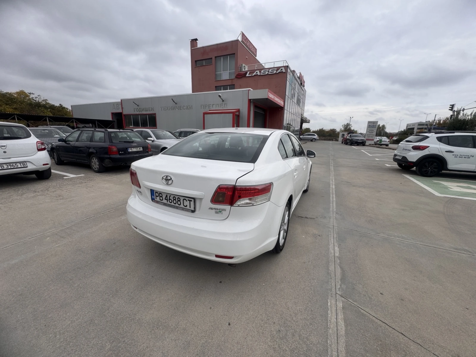Toyota Avensis | Mobile.bg   5
