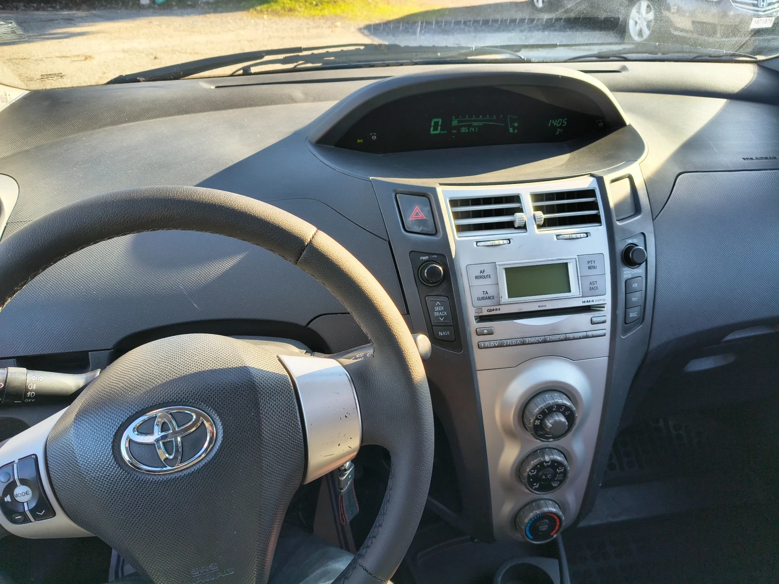 Toyota Yaris 1.3 VVT-i  | Mobile.bg � ����������� 15
