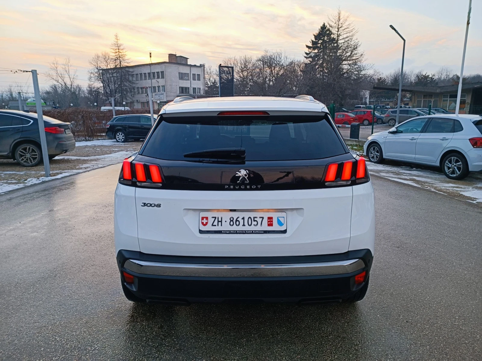 Peugeot 3008 1.6i-165��-���������-�������-KEYLESS-NAVI | Mobile.bg � ����������� 4