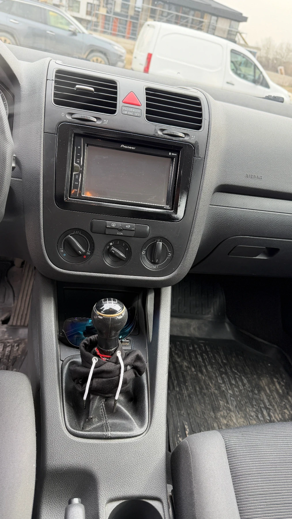 VW Golf V 1.9 TDI - изображение 9