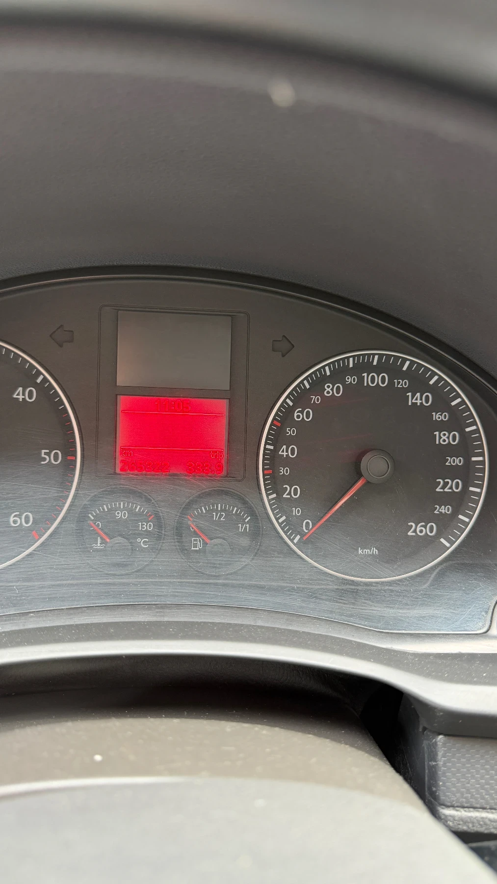 VW Golf V 1.9 TDI - изображение 8