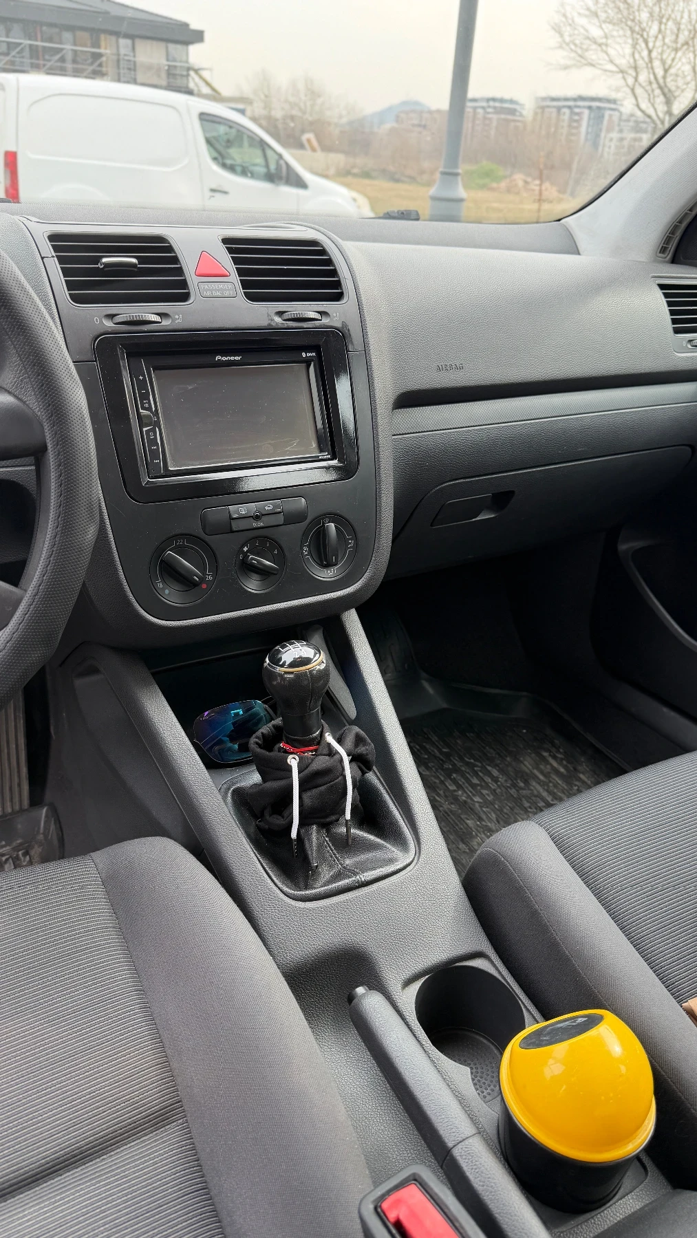 VW Golf V 1.9 TDI - изображение 6