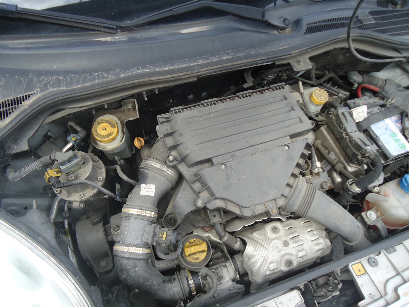 Fiat Fiorino 1.3 JTD Multijet 80kc EURO B6, снимка 14 - Автомобили и джипове - 53924563