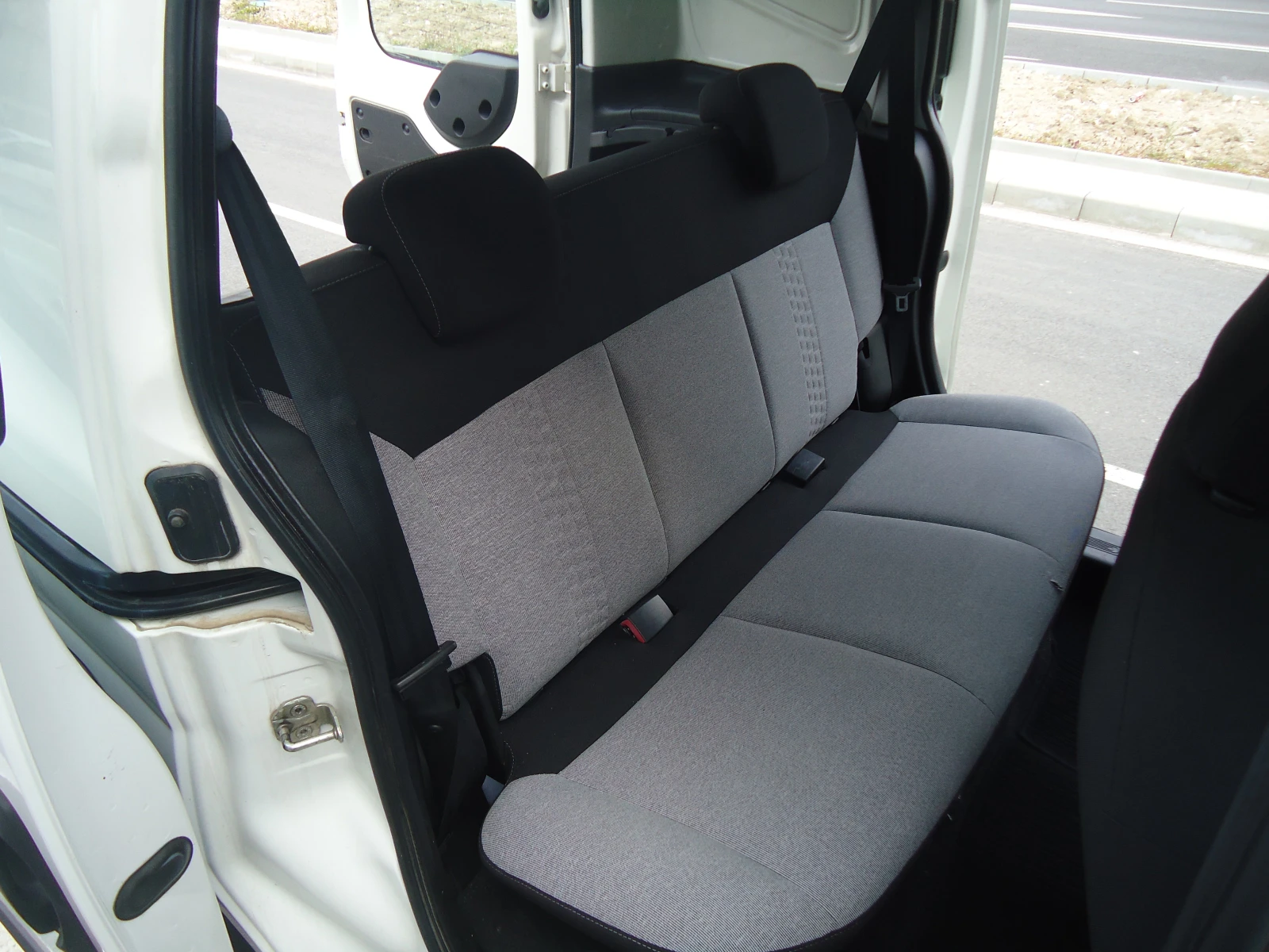 Fiat Fiorino 1.3 JTD Multijet 80kc EURO B6, снимка 8 - Автомобили и джипове - 53924563