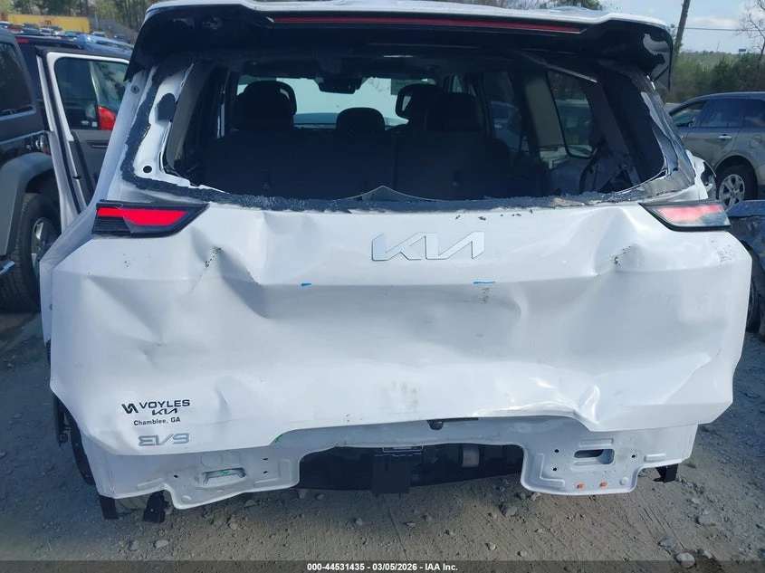 Kia EV9 Wind, снимка 6 - Автомобили и джипове - 54162004