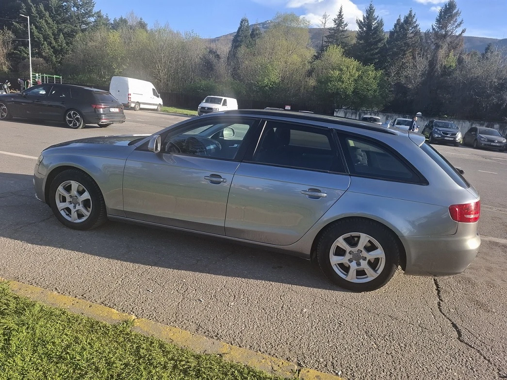 Audi A4, снимка 8 - Автомобили и джипове - 54335910