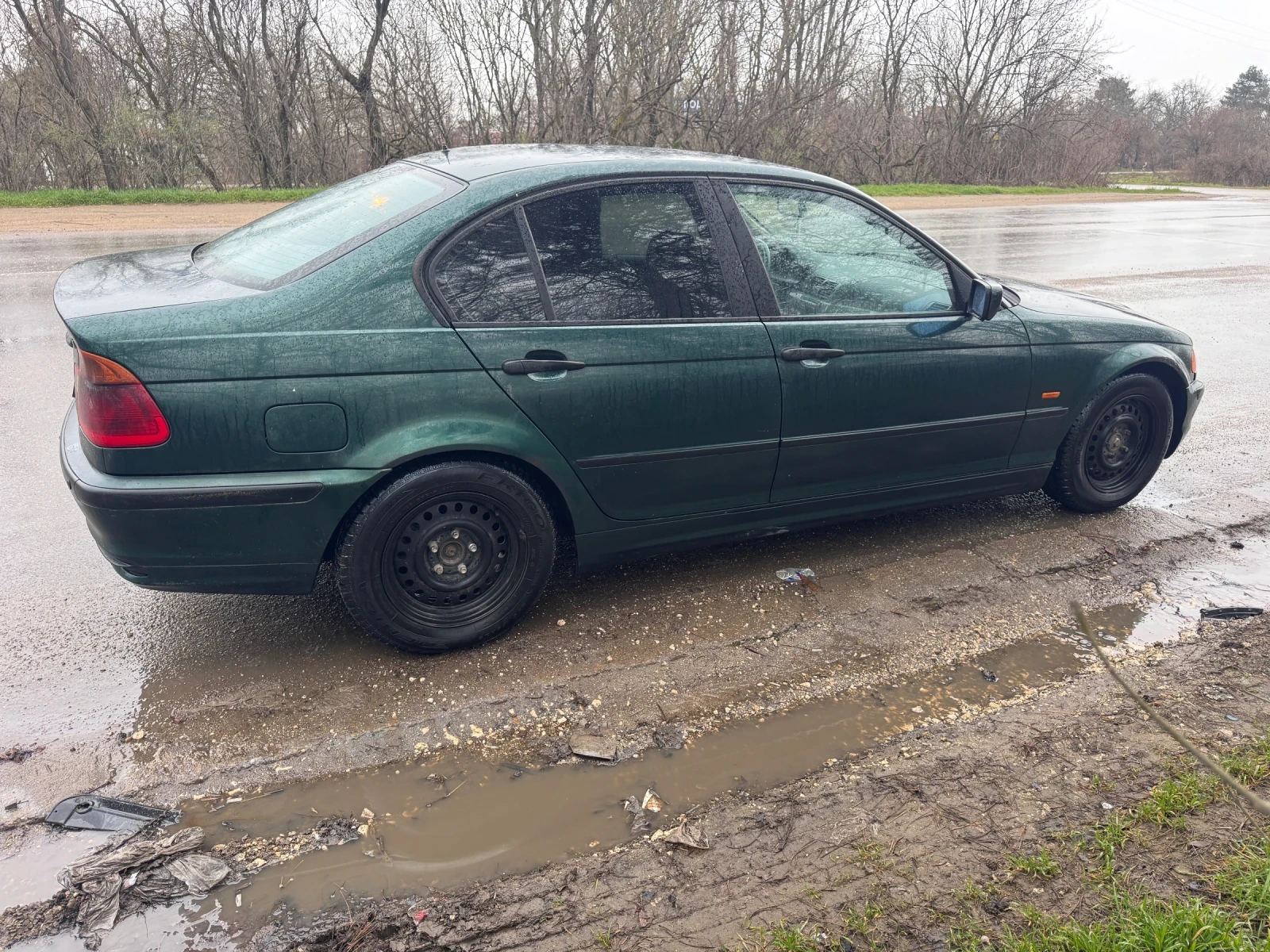 BMW 320 Климатроник, снимка 4 - Автомобили и джипове - 54416293
