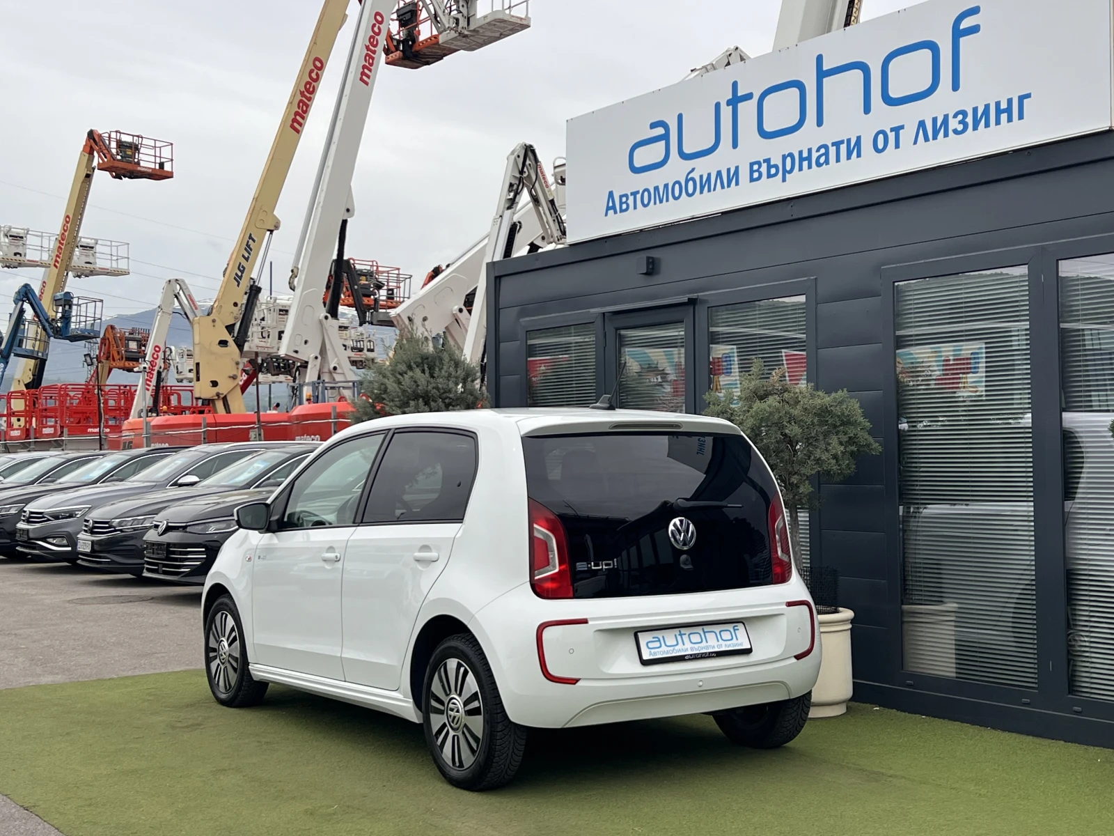 VW Up e-Up/Life/82k.c./AT/, снимка 3 - Автомобили и джипове - 54473350