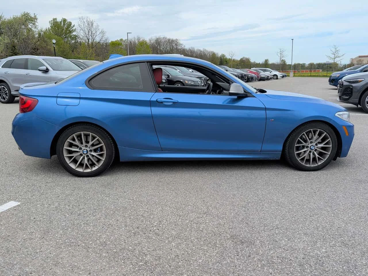 BMW 235 M235i xDrive * ГЛАВНО ПРЕДСТАВИТЕЛСТВО НА AUDI* , снимка 4 - Автомобили и джипове - 54616627