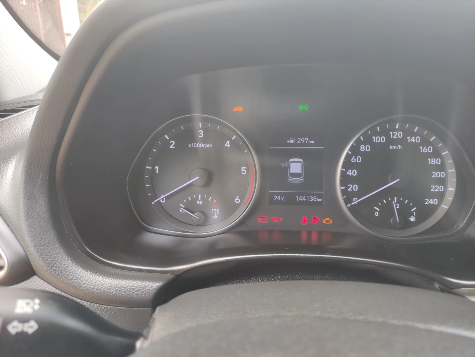 Hyundai I30 1.6JRDI като нов 142000км евро 6, снимка 11 - Автомобили и джипове - 54796945