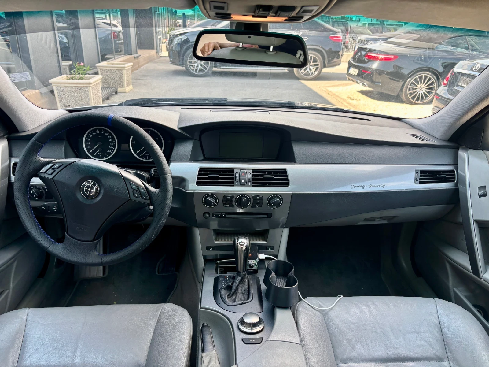 BMW 530 3.0D M-PAKET, снимка 10 - Автомобили и джипове - 55352802