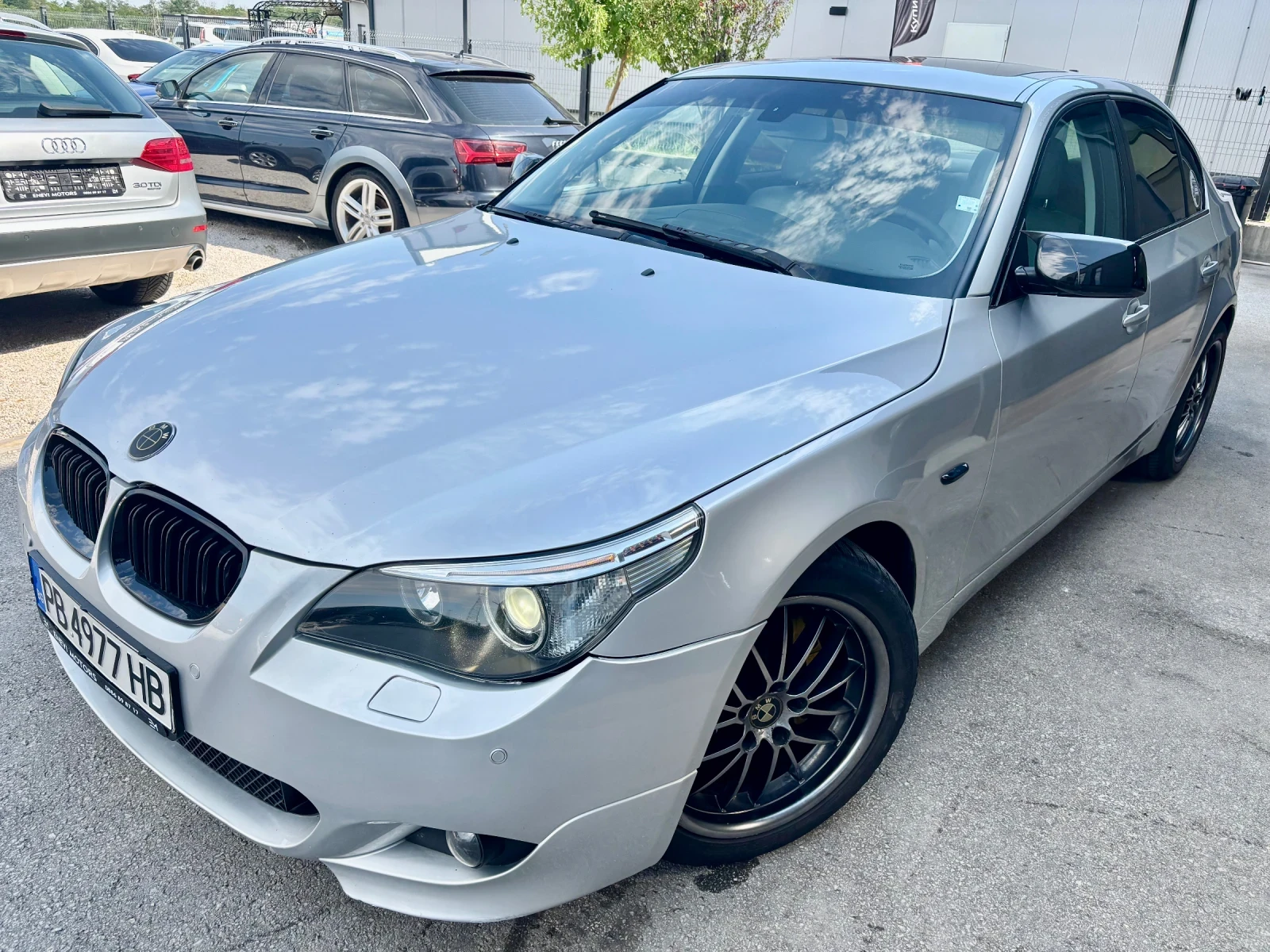 BMW 530 3.0D M-PAKET, снимка 2 - Автомобили и джипове - 55352802