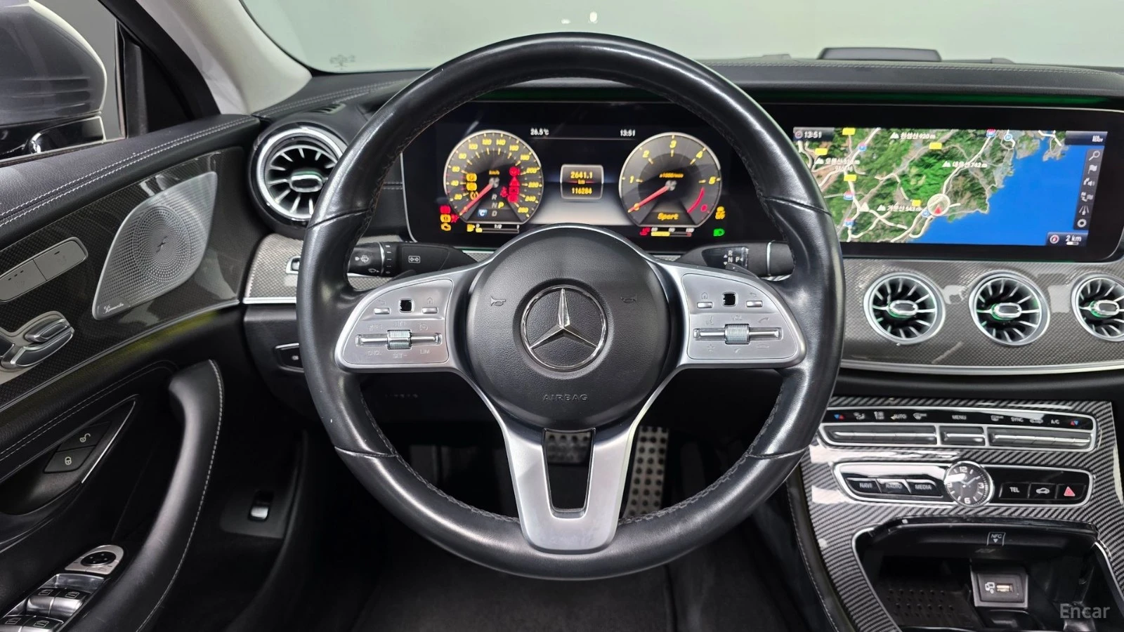 Mercedes-Benz CLS 300 DIESEL* КОЖА* ПОДГРЕВ* ОБДУХВ* BURMASTER* PANO* 36, снимка 12 - Автомобили и джипове - 55614490