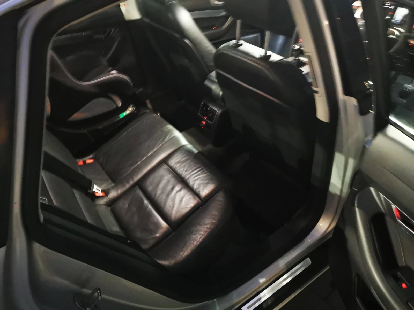 Audi A6 C6, снимка 7 - Автомобили и джипове - 55654500