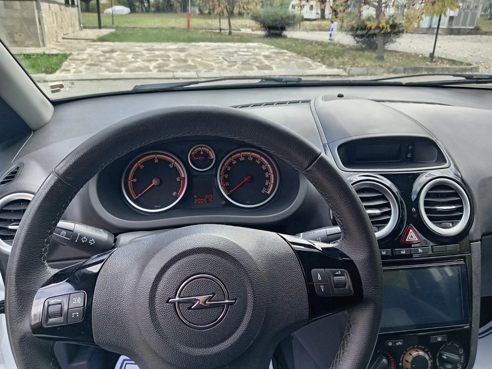 Opel Corsa 1.3 D , снимка 11 - Автомобили и джипове - 55755240