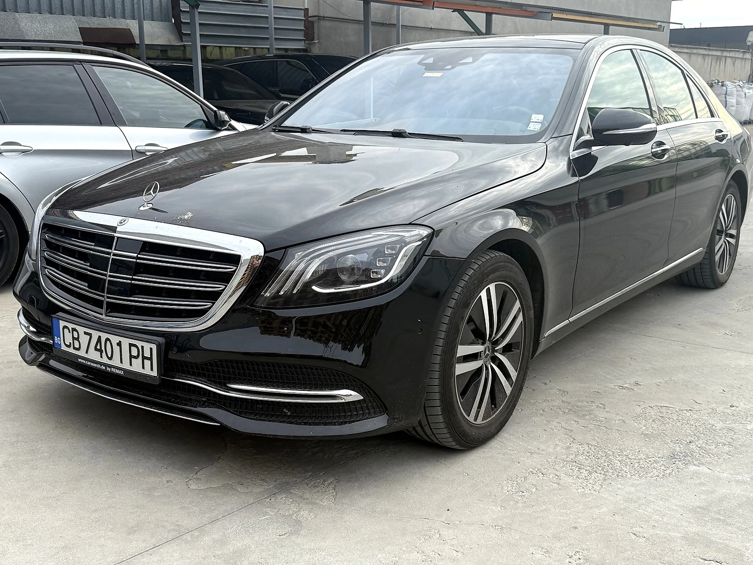 Mercedes-Benz S 350 Без удари 1ви собственик масажи обдухване Телевизо
