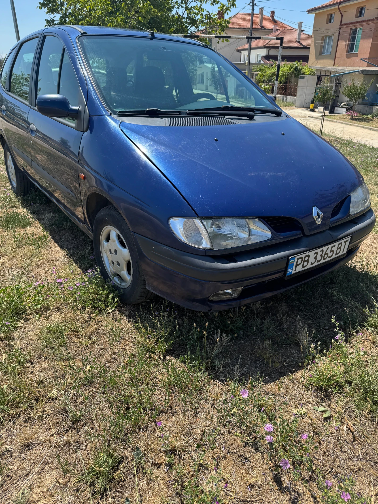 Renault Scenic, снимка 2 - Автомобили и джипове - 56361874
