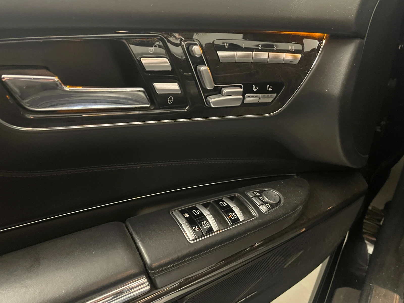 Mercedes-Benz CL 500 4 matic, снимка 15 - Автомобили и джипове - 56488145