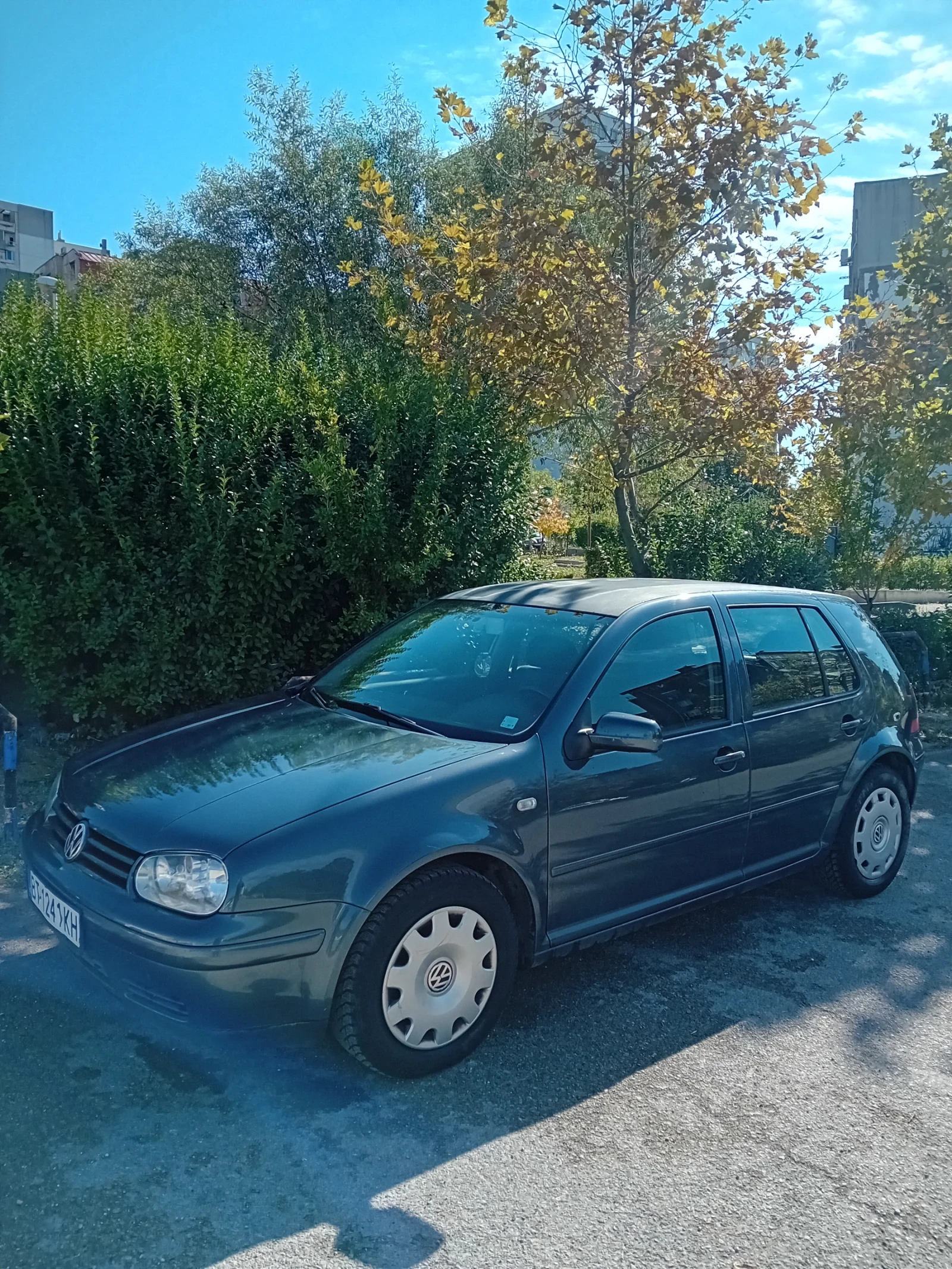 VW Golf 1.9, снимка 2 - Автомобили и джипове - 56584665