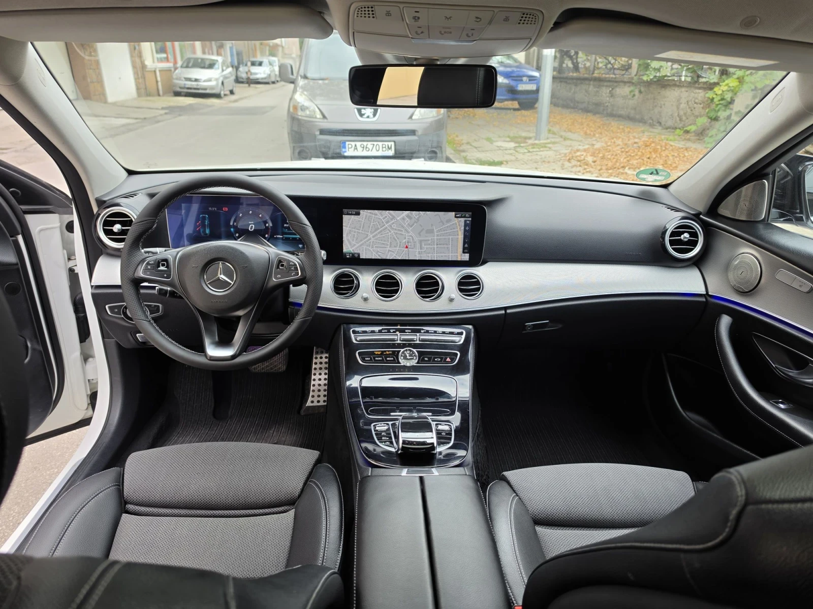 Mercedes-Benz E 350 350 АМГ, снимка 12 - Автомобили и джипове - 56645993