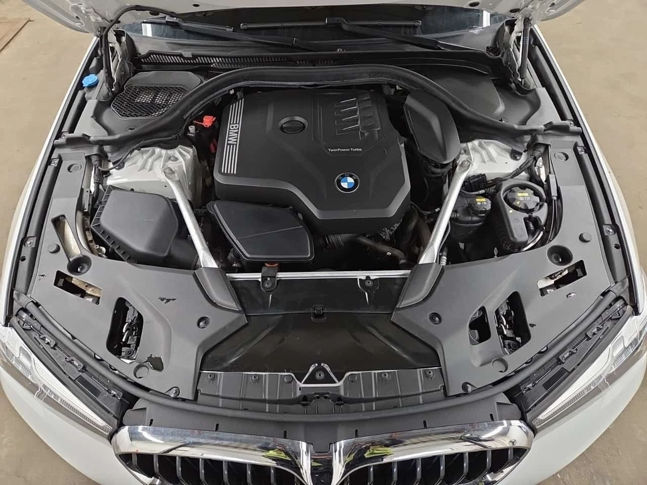BMW 530 * xDrive * ��� ��������� * CARFAX * �� BMW *  | Mobile.bg � ����������� 16