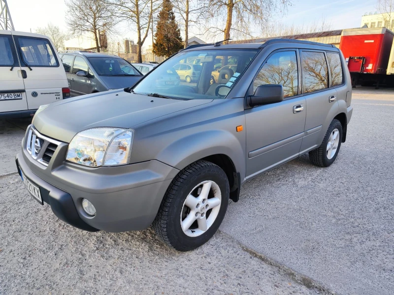 Nissan X-trail 2.2, снимка 3 - Автомобили и джипове - 49184589