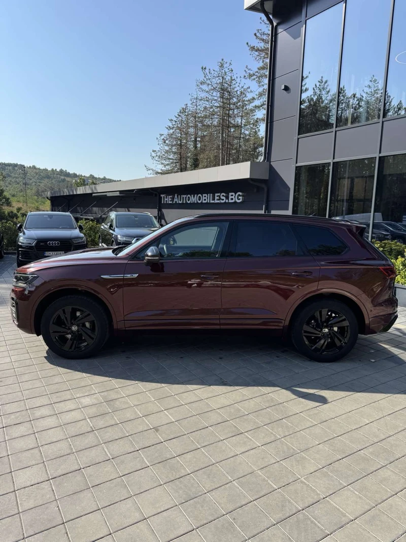 VW Touareg R-LINE, снимка 4 - Автомобили и джипове - 51744011