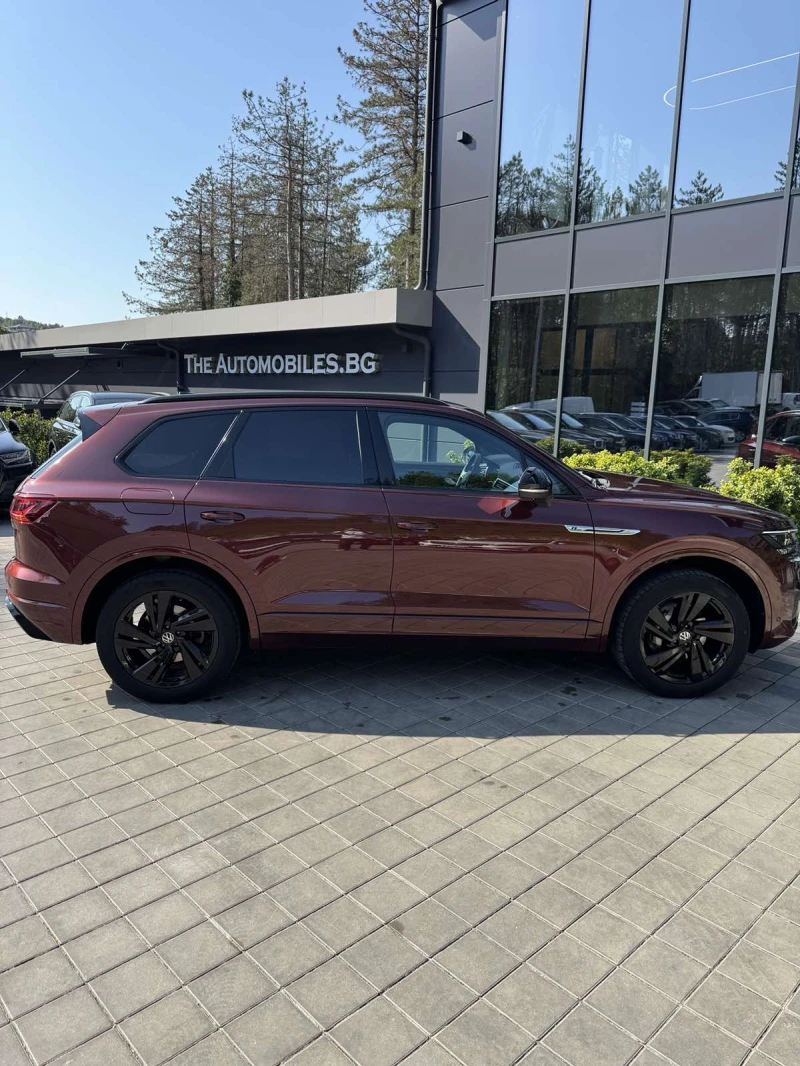 VW Touareg R-LINE, снимка 8 - Автомобили и джипове - 51744011