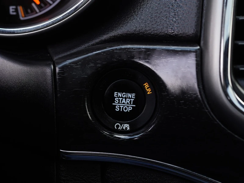 Jeep Grand cherokee Limited 4x4 С РЕГИСТРАЦИЯ & АВТОКРЕДИТ, снимка 9 - Автомобили и джипове - 53515678