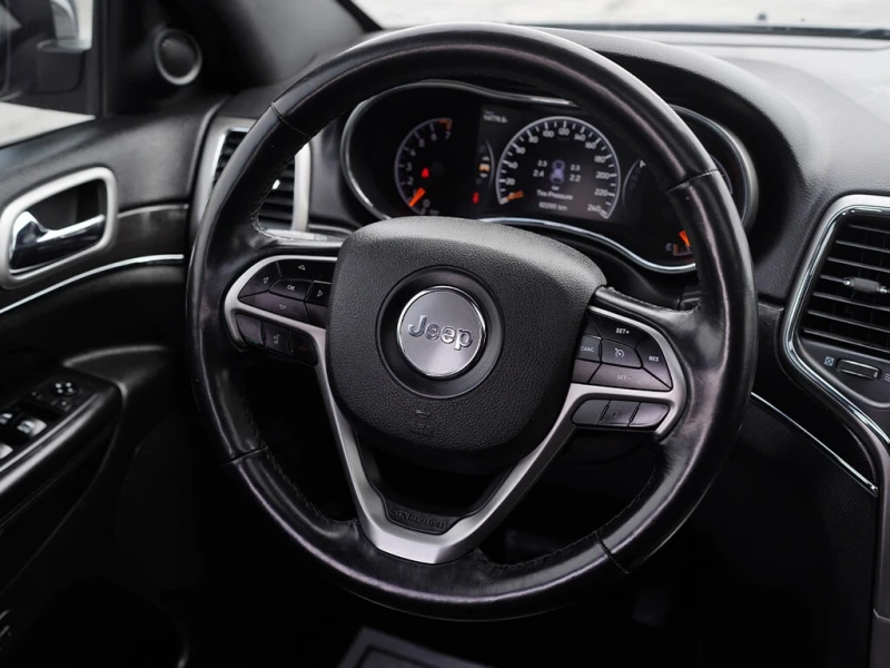 Jeep Grand cherokee Limited 4x4 С РЕГИСТРАЦИЯ & АВТОКРЕДИТ, снимка 7 - Автомобили и джипове - 53515678