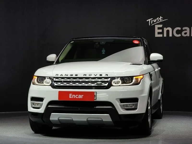 Land Rover Range Rover Sport 3.0, снимка 3 - Автомобили и джипове - 54500051