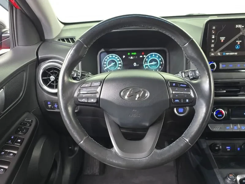 Hyundai Kona Gasoline 1.6 Turbo 2Wd Inspiration, снимка 13 - Автомобили и джипове - 54998429