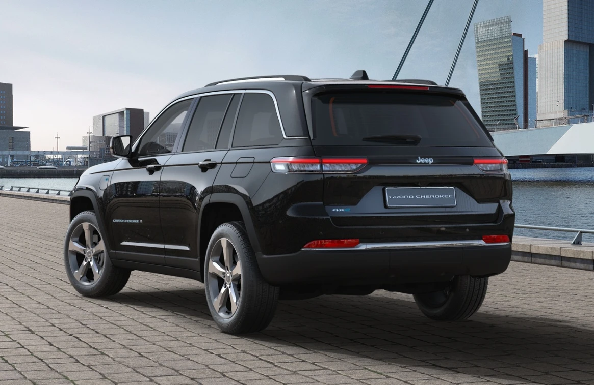 Jeep Grand cherokee LIMITED  2.0 PHEV Petrol 380 hp AT8 4xe - изображение 2