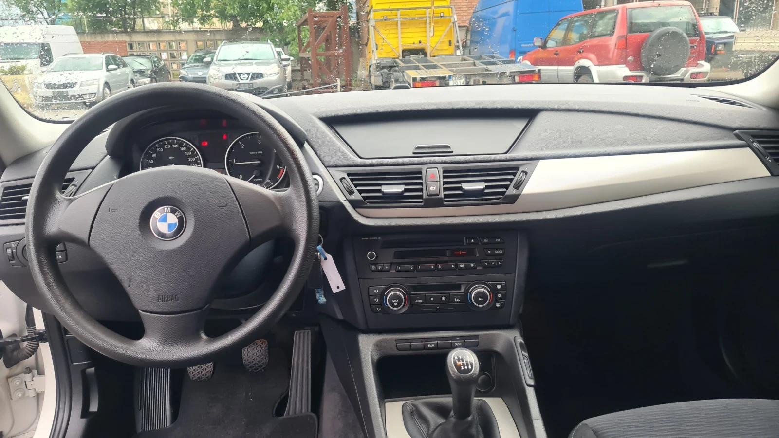 BMW X1 S-DRIVE 1.8D - изображение 9