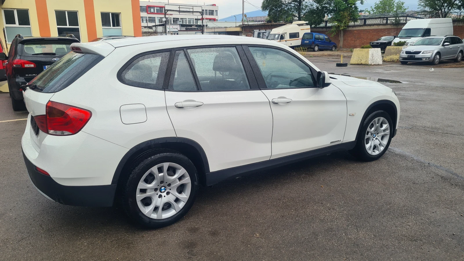 BMW X1 S-DRIVE 1.8D - изображение 5