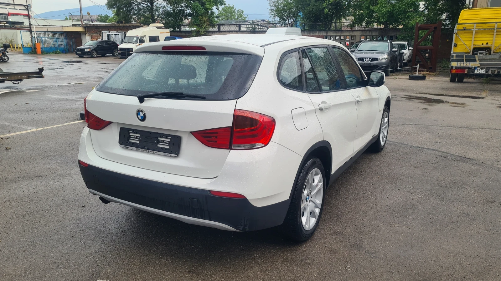 BMW X1 S-DRIVE 1.8D - изображение 4