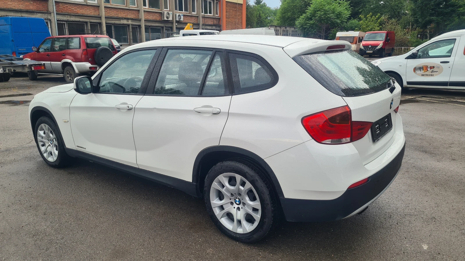BMW X1 S-DRIVE 1.8D - изображение 3