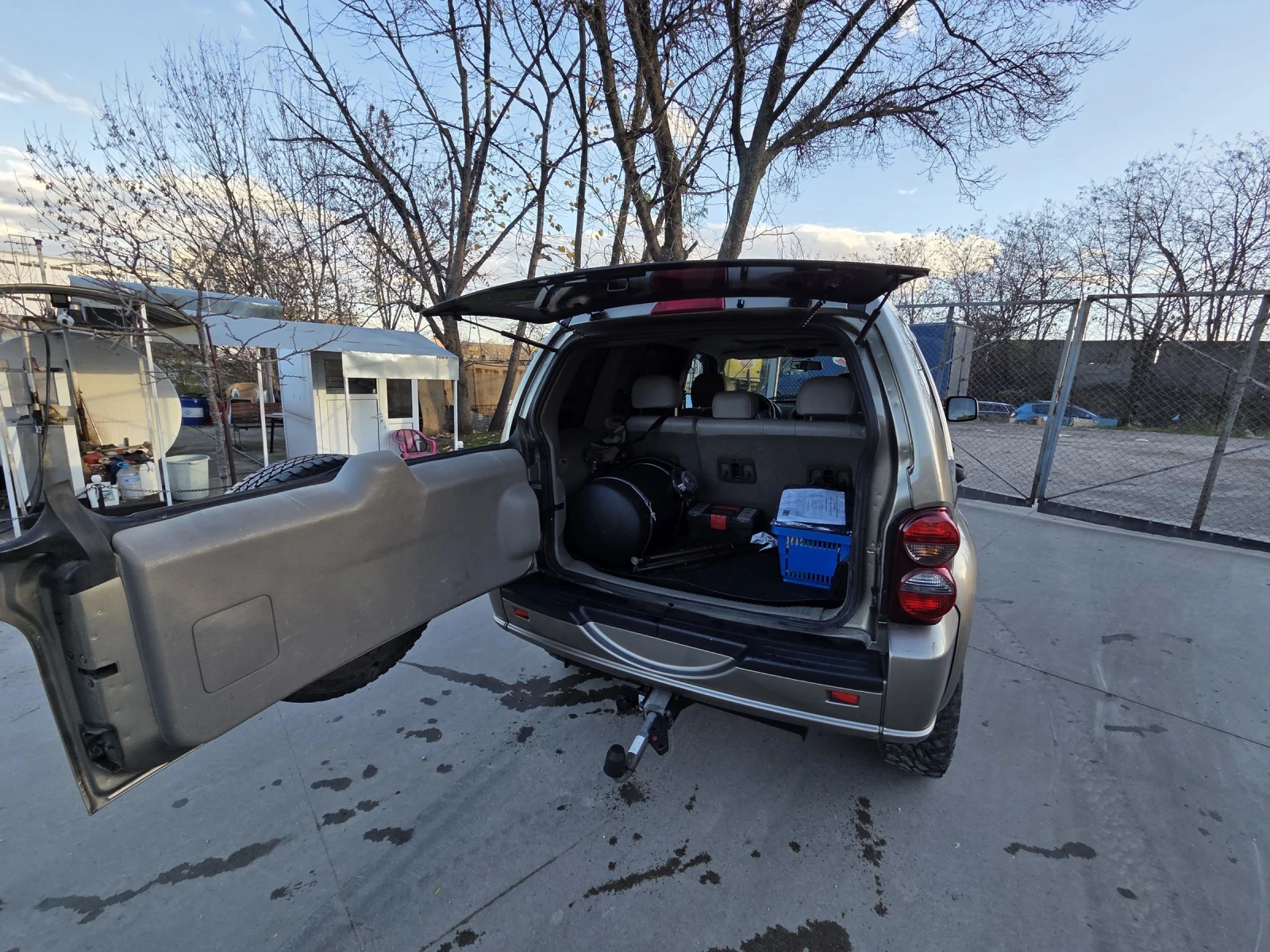 Jeep Cherokee 3.7 | Mobile.bg � ����������� 14