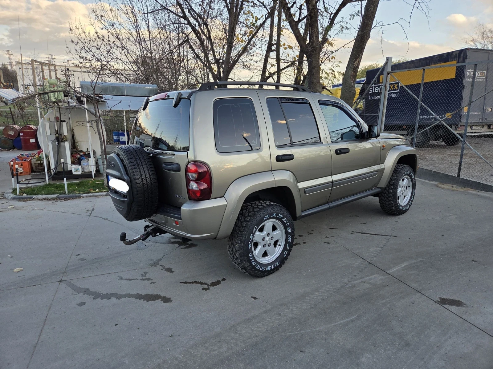 Jeep Cherokee 3.7 | Mobile.bg � ����������� 7