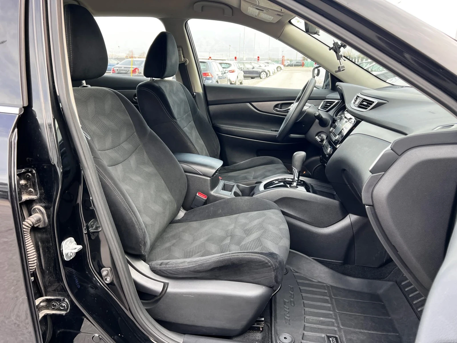 Nissan X-trail 2.5i    | Mobile.bg   14