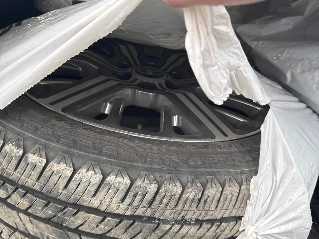 Toyota Tundra * Capstone Hybrid * CARFAX * ��� ������������ ���� | Mobile.bg � ����������� 7