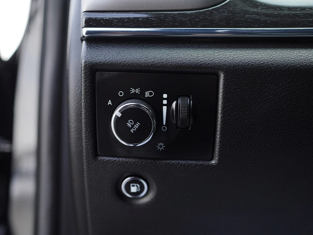 Jeep Grand cherokee Limited 4x4 С РЕГИСТРАЦИЯ & АВТОКРЕДИТ - изображение 6